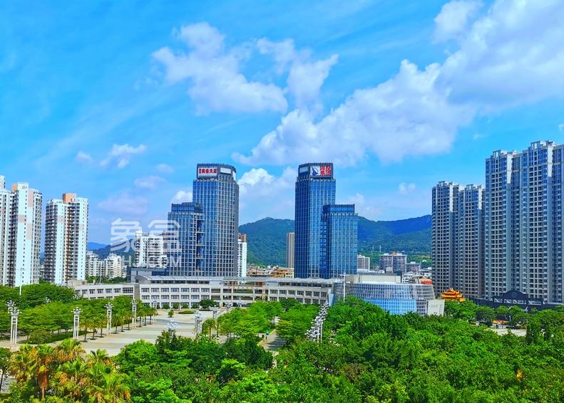 海南建投上半年营收激增51% 房地产利润飙升174%领跑业绩