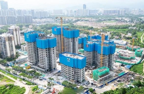 海罗安置区冲刺年度里程碑：双楼封顶倒计时