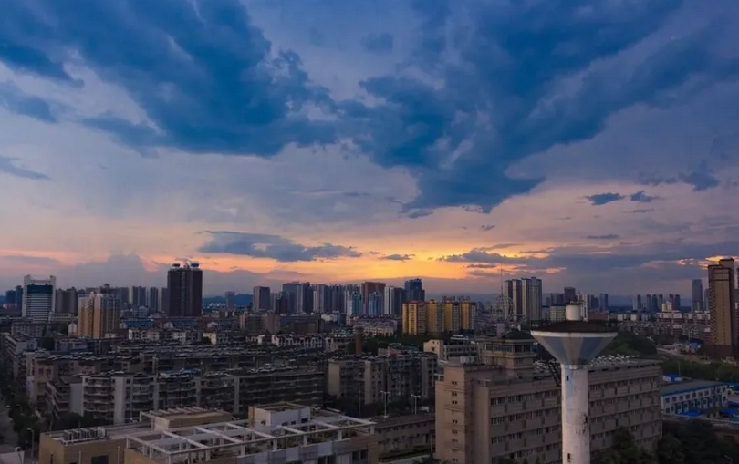 2025年上半年房地产市场呈企稳态势
