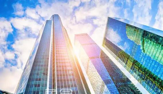 2025上半年房地产市场深度调整：结构性变革与分化格局