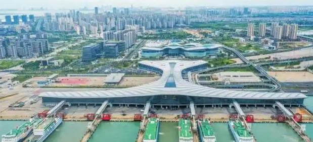 以产业生态链赋能自贸港建设——解码海口江东新区招商引资"半年红"