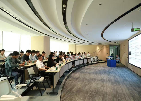 以人才链激活产业链 三亚中央商务区构建千亿级产业生态圈 以人才链激活产业链 三亚中央商务区构建千亿级产业生态圈