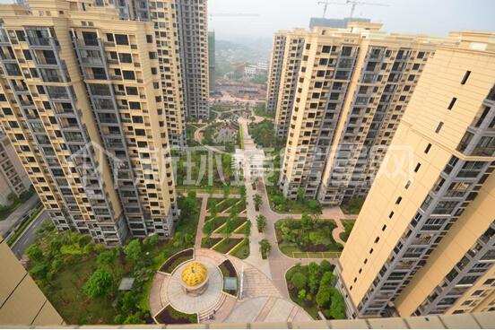 新桂广场小区测评：地处荷塘区老城中心的大型的城市综合体项目