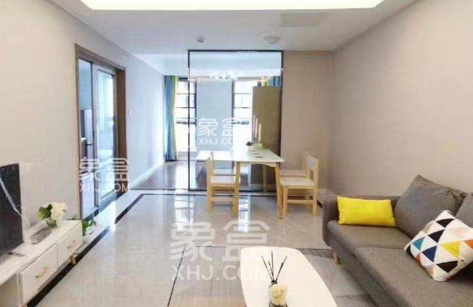 8月12日长沙特价租房：万家丽北路三室大户型，带阳台正地铁月租仅2000