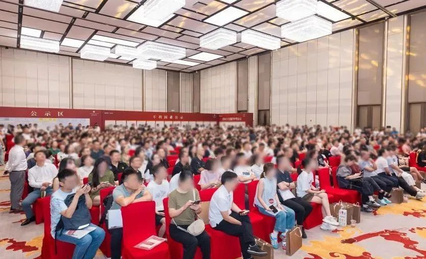 上周长沙新房卖了232套!雨花“招商序”首开即爆,摇号去化超95%! 上周长沙新房卖了232套!雨花“招商序”首开即爆,摇号去化超95%!