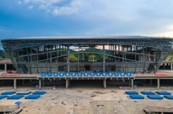 长沙高铁西站建设迎来关键节点,站房进入全速推进新阶段! 长沙高铁西站建设迎来关键节点,站房进入全速推进新阶段!