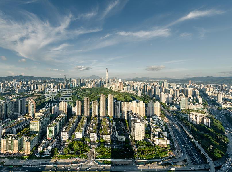 政策组合拳下的楼市新生态——限购松绑与居住标准升级的协同效应