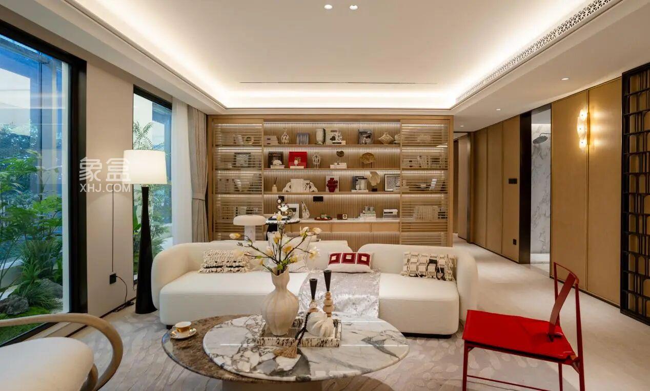 9月20日城发恒伟雅郦映2013二期首开告捷，会展新城建面97-171㎡新规双书包房热销！