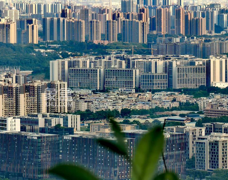 政策工具箱全面升级：2025年楼市调控的三大创新突破‌