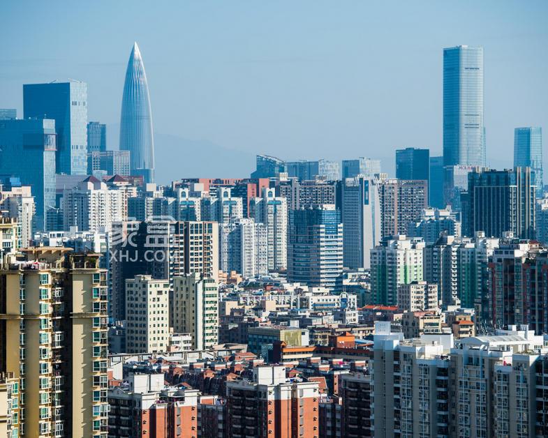 2025年前三季度房地产市场运行态势：降幅收窄与转型攻坚