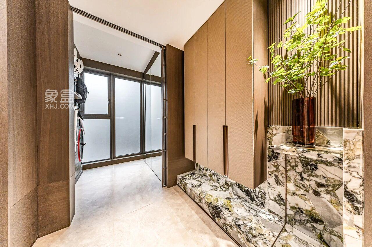 中海寰宇天下建面172㎡洋房大平层即将加推,建面143-189㎡双书包现房热销! 中海寰宇天下建面172㎡洋房大平层即将加推,建面143-189㎡双书包现房热销!