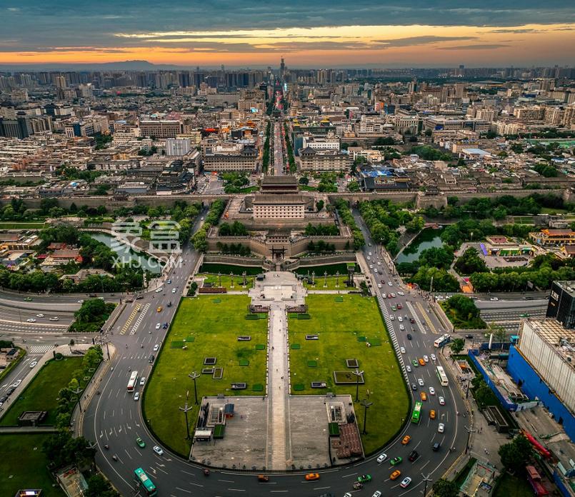 加快构建新模式 房地产向高质量发展迈进 加快构建新模式 房地产向高质量发展迈进