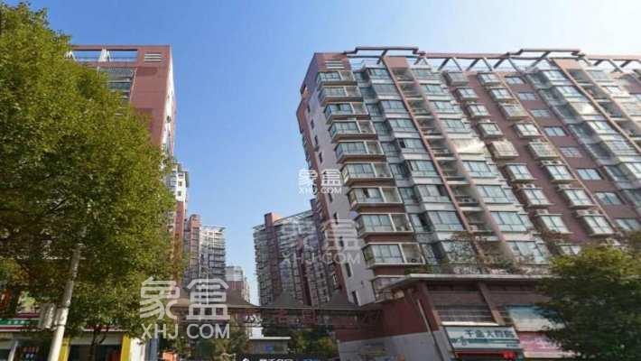 旧规商品房的“隐形优势”:五大维度解析为何它仍受购房者青睐 旧规商品房的“隐形优势”:五大维度解析为何它仍受购房者青睐