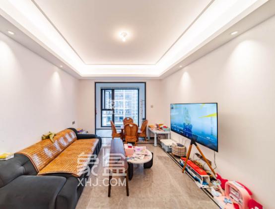 11月27日长沙特价二手房：双书包配套次新房，均价9字头起，教育无忧！