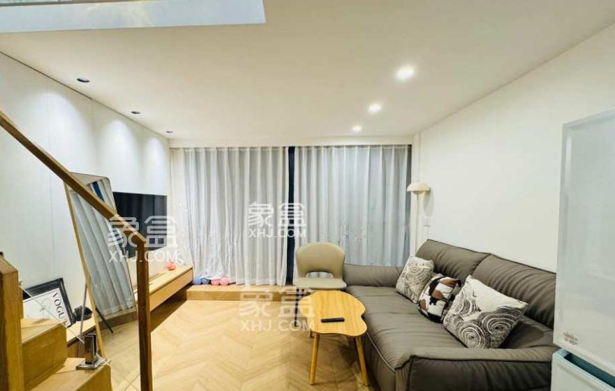 12月30日长沙捡漏特价租房上新!武广和滨江繁华片区新装大户型好居 12月30日长沙捡漏特价租房上新!武广和滨江繁华片区新装大户型好居