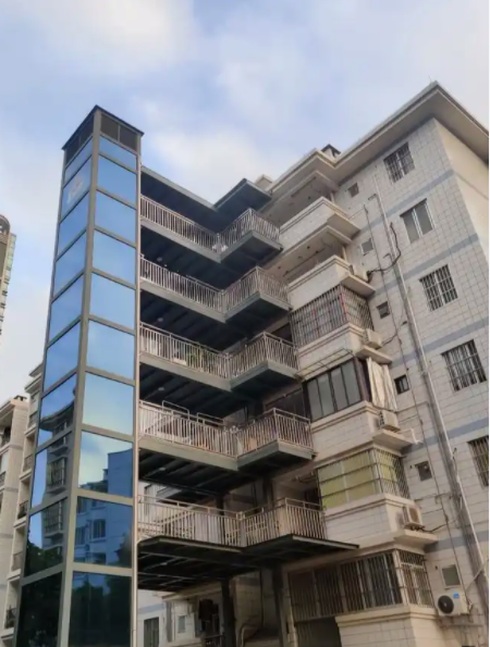 老旧小区加装电梯纳入2026年国补范围，长沙二手房小区旧改将呈现规模化、多元化趋势！