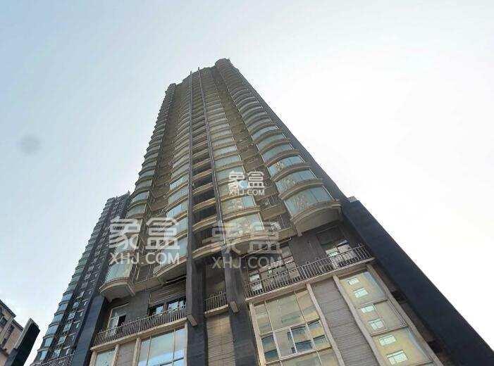 1月11日长沙捡漏特价租房上新！正市中心商圈+双地铁公寓仅1700每月