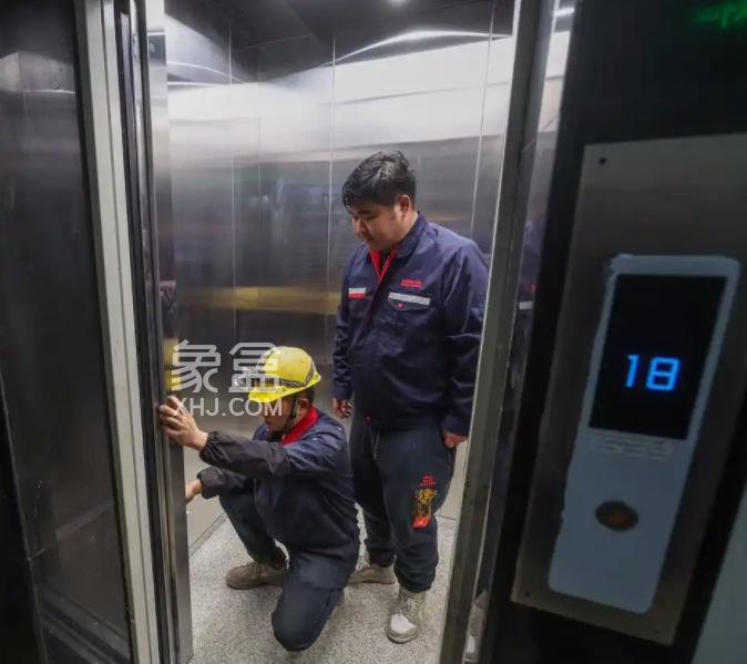 长沙晶华美地26台老旧电梯启动焕新，国家补贴+居民共担！