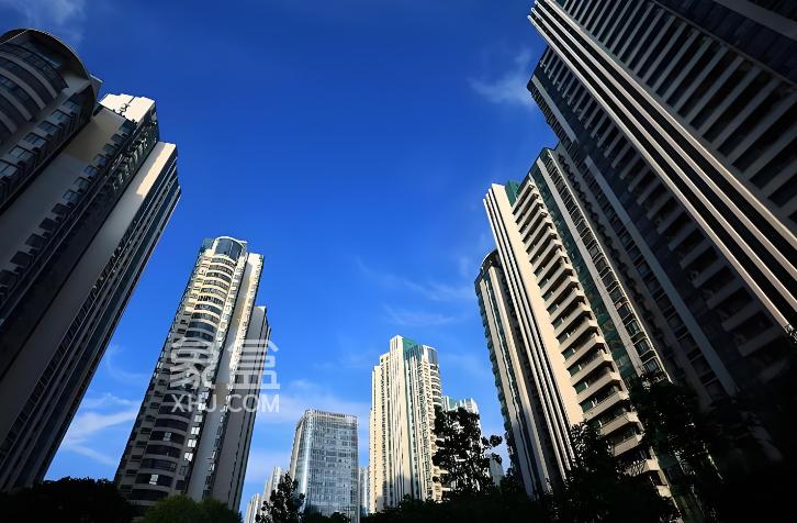 土地市场四大信号折射出房地产上游正率先向新发展模式过渡