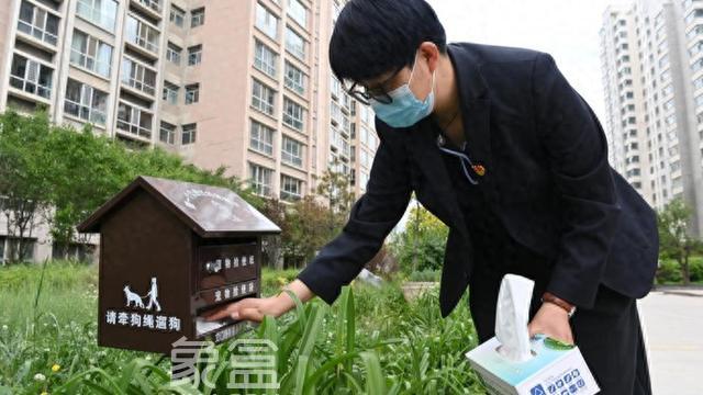 小区物业从管理身份向服务身份转变，住建部采纳推进业主生活环境升级