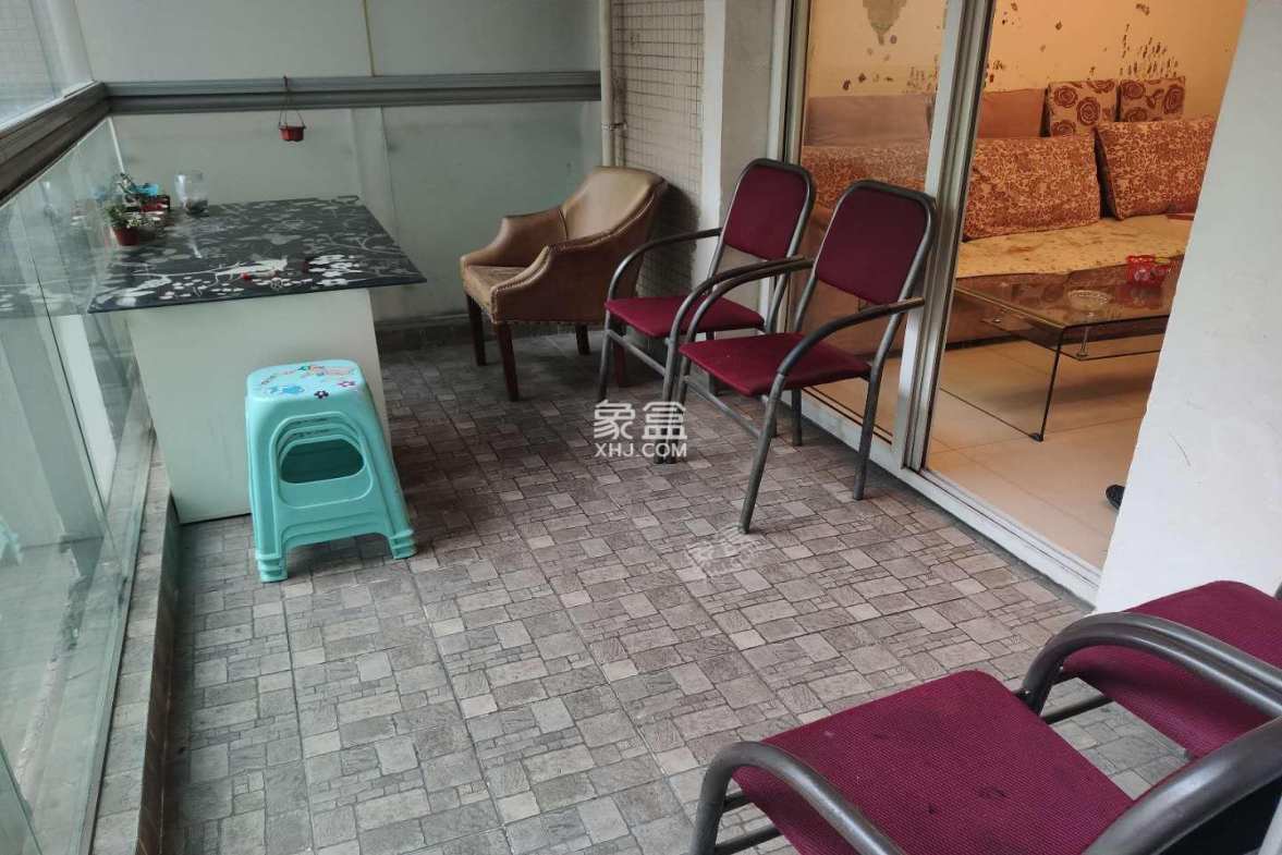 橙花风景  2室1厅1卫    2500.0元/月 橙花风景  2室1厅1卫    2500.0元/月室内图