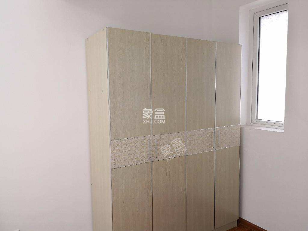 揽胜金沙 2室2厅1卫 2800.0元/月 揽胜金沙 2室2厅1卫 2800.0元/月室内图