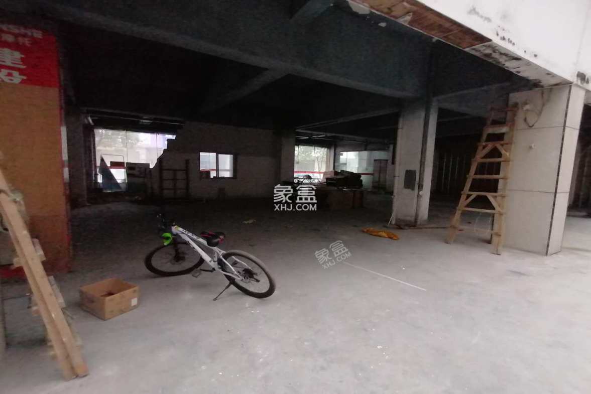 富桥市场 4室3厅1卫 45000.0元/月 富桥市场 4室3厅1卫 45000.0元/月室内图