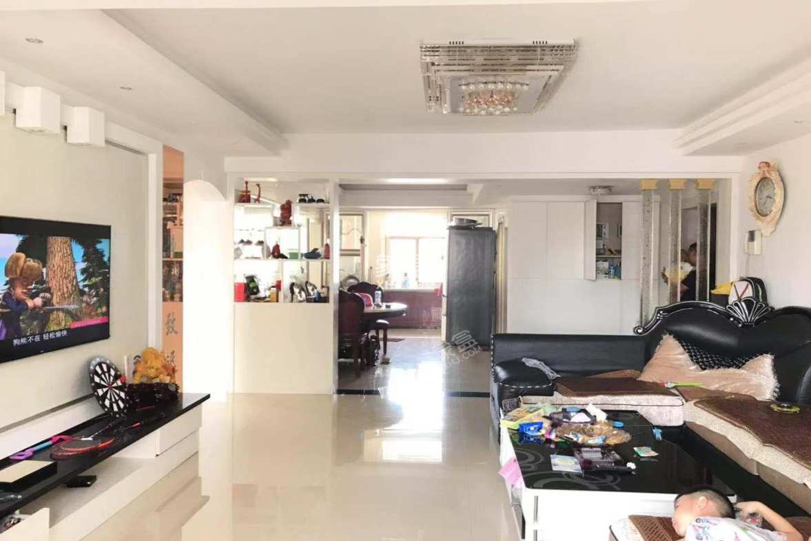 益秀园  3室2厅2卫    96.0万 益秀园  3室2厅2卫    96.0万卫生间