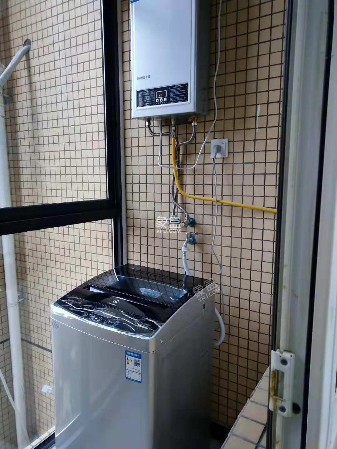 天府鹤林-西区(一期) 1室1厅1卫 1400.0元/月 天府鹤林-西区(一期) 1室1厅1卫 1400.0元/月室内图