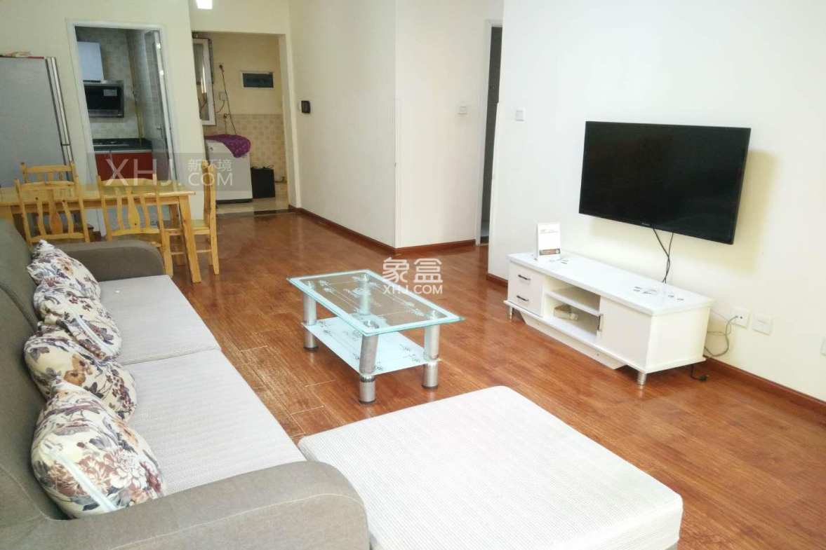 保利香槟光华 3室1厅1卫 2300.00元/月 保利香槟光华 3室1厅1卫 2300.00元/月室内图