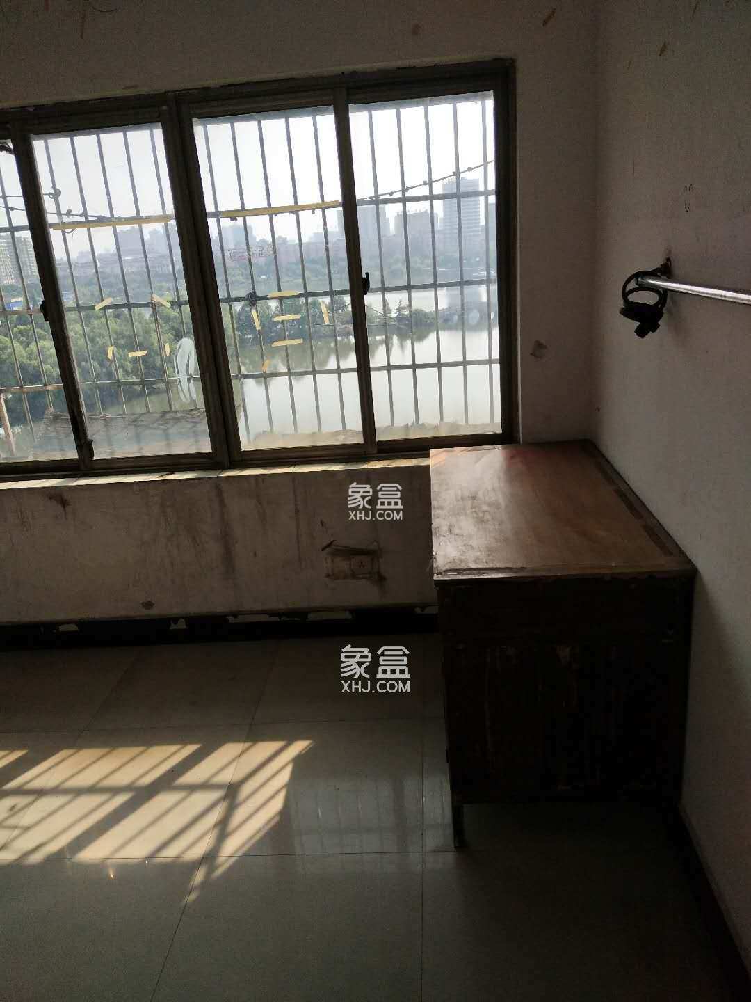 裕丰广场三区 3室2厅1卫 900.0元/月 裕丰广场三区 3室2厅1卫 900.0元/月户型图