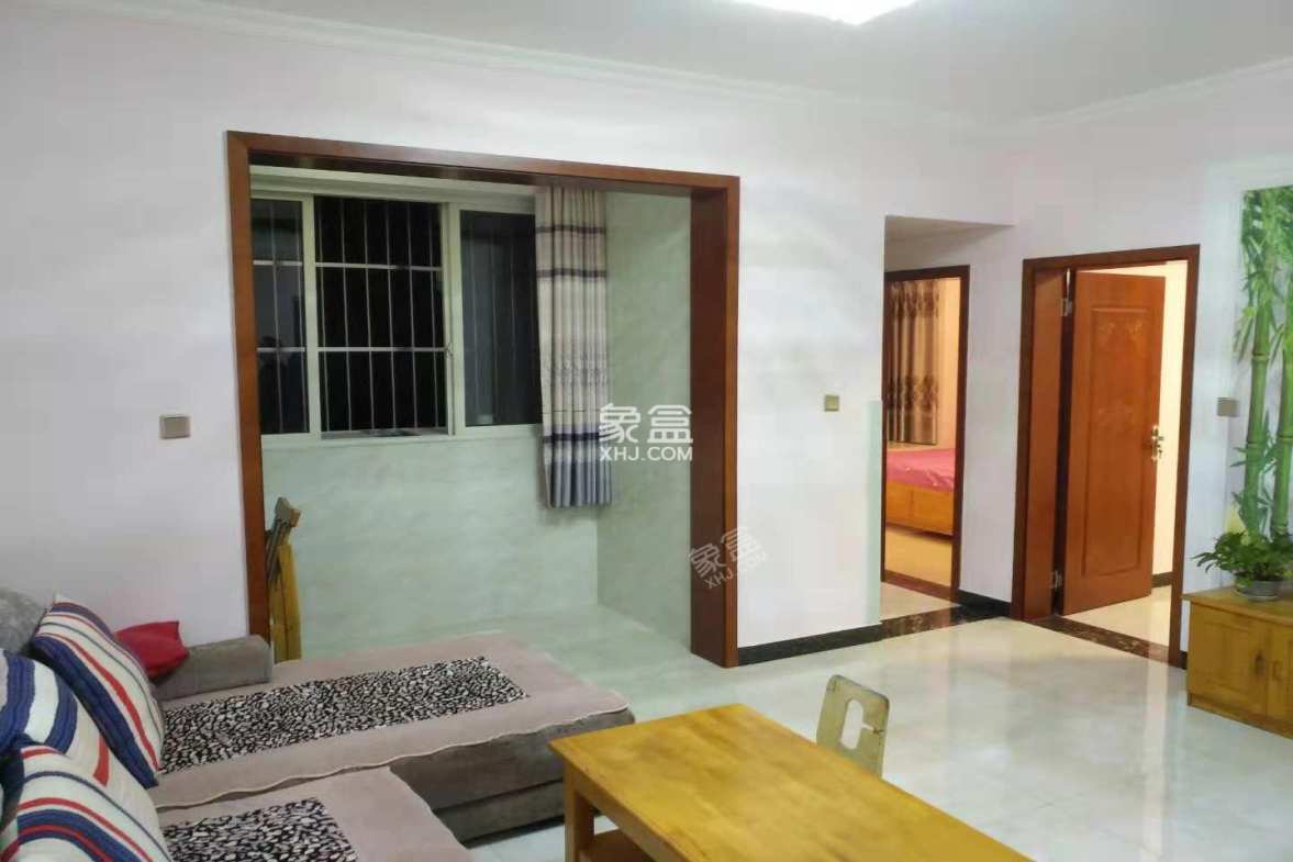 南湖锦苑 2室1厅1卫 1800.0元/月 南湖锦苑 2室1厅1卫 1800.0元/月室内图