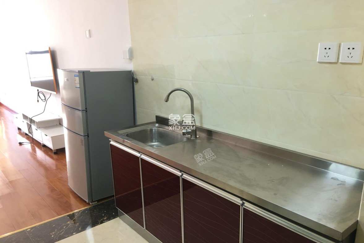 俊发时光俊园 1室1厅1卫 2100.0元/月 俊发时光俊园 1室1厅1卫 2100.0元/月室内图