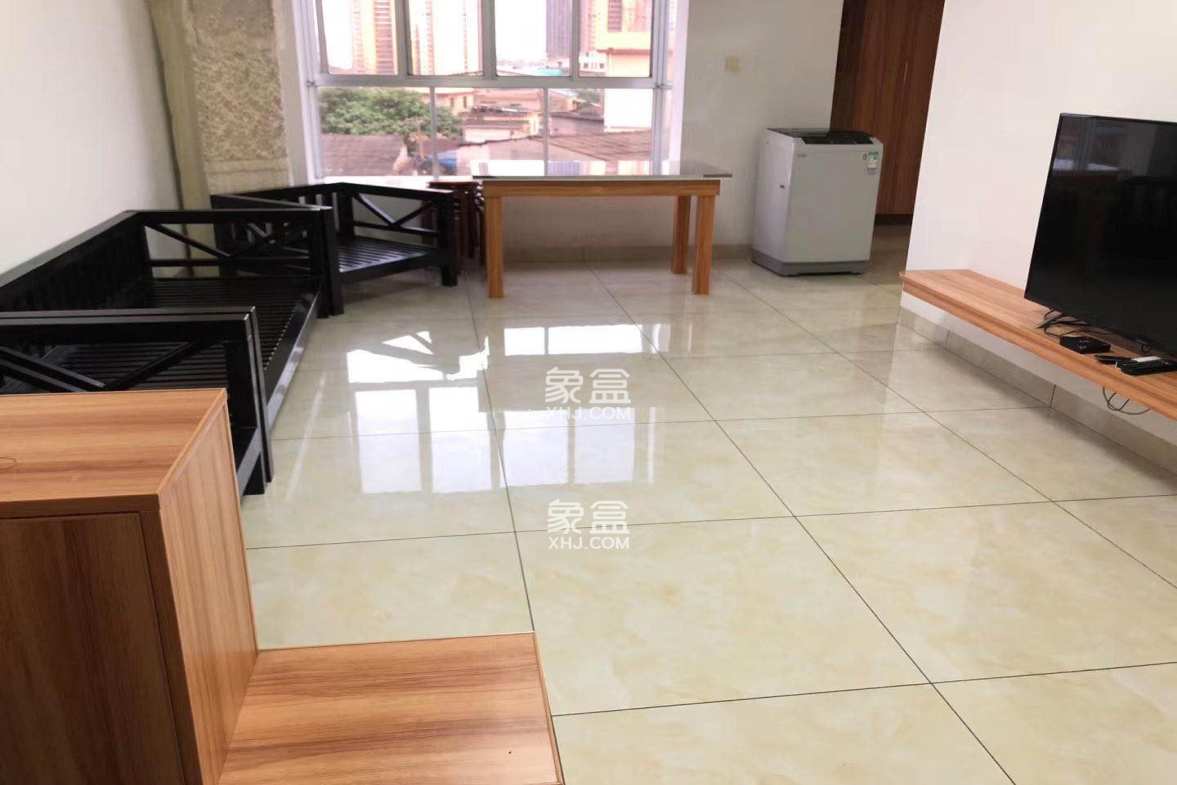 红旗北路散盘 2室1厅1卫 1030.0元/月 红旗北路散盘 2室1厅1卫 1030.0元/月室内图