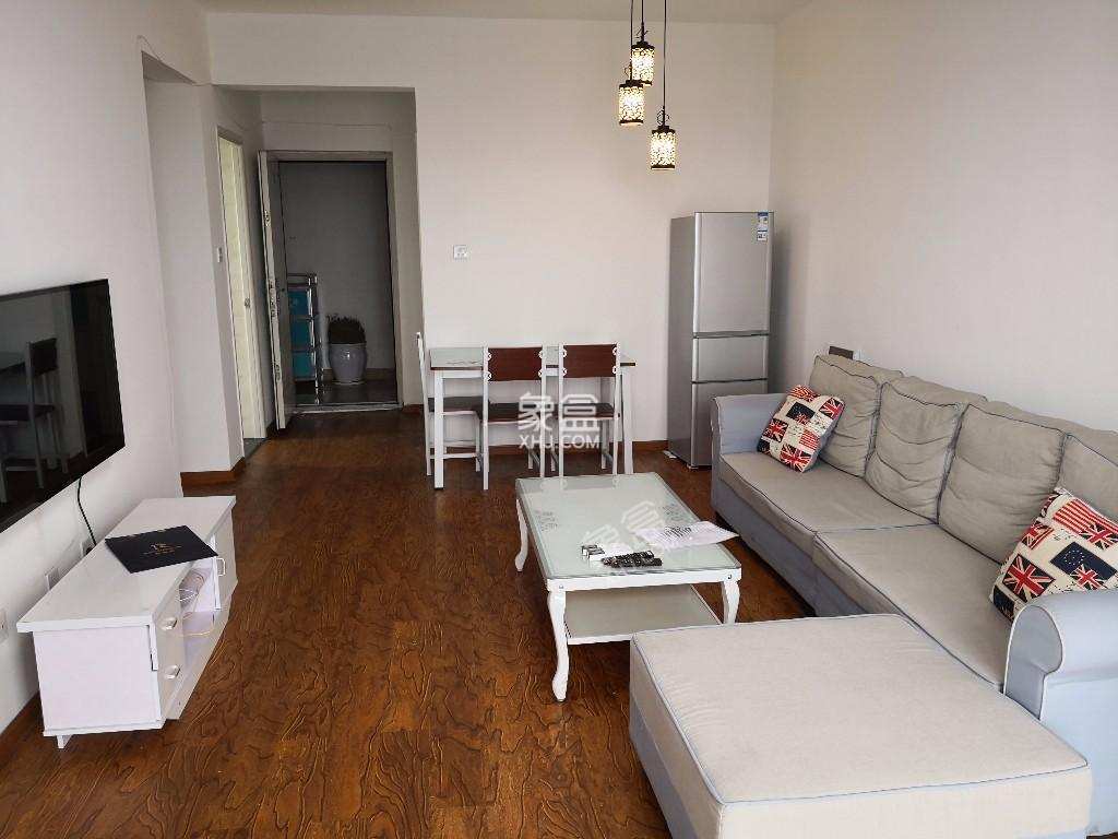 揽胜金沙 2室2厅1卫 2800.0元/月 揽胜金沙 2室2厅1卫 2800.0元/月室内图