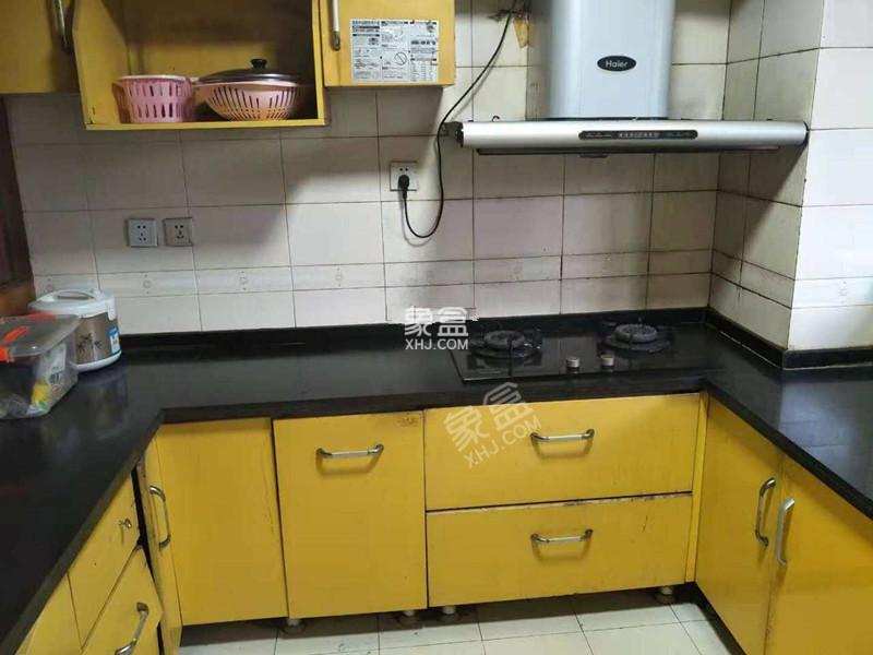 二十一世纪花园1期 3室2厅2卫 2600.0元/月 二十一世纪花园1期 3室2厅2卫 2600.0元/月室内图