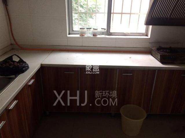 金鹏街小区 1室1厅1卫 1500.00元/月 金鹏街小区 1室1厅1卫 1500.00元/月室内图