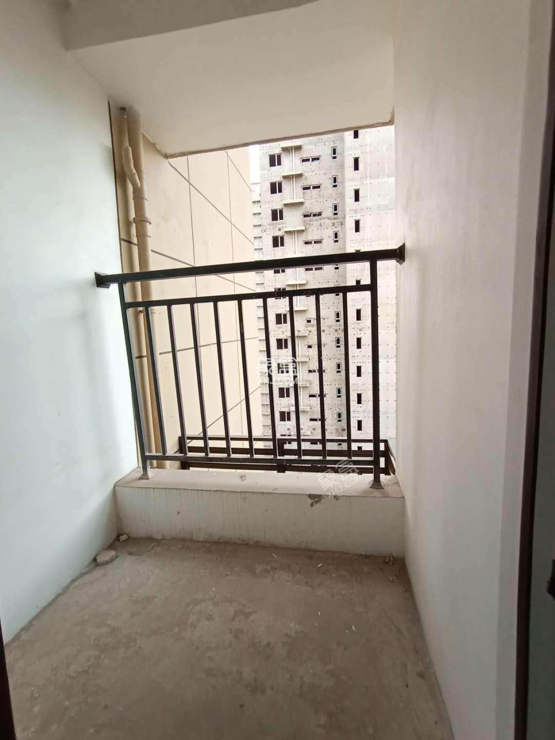 大华曲江公园世家五期 2室2厅1卫 130.0万 大华曲江公园世家五期 2室2厅1卫 130.0万户型图