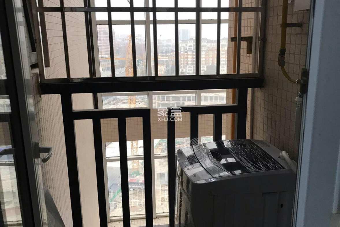 馨光嘉苑 1室1厅1卫 1600.0元/月 馨光嘉苑 1室1厅1卫 1600.0元/月室内图