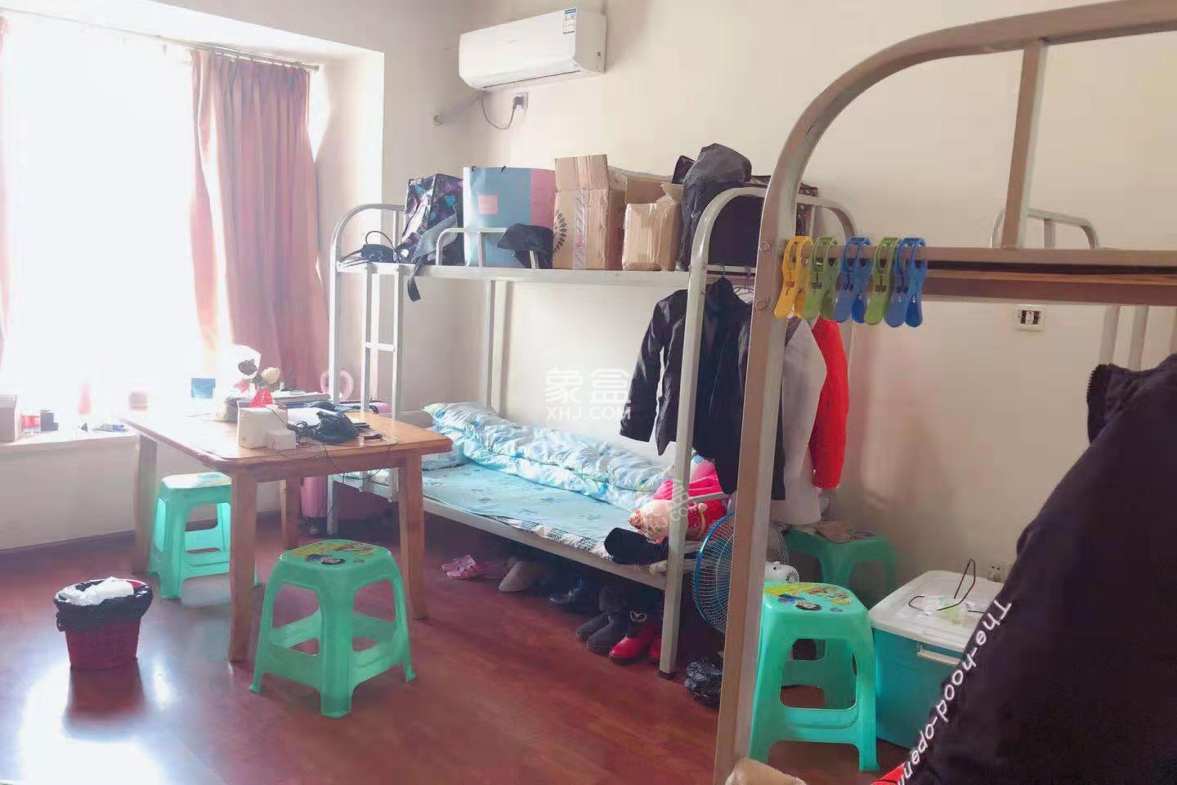 中大君悦金沙一期  2室2厅1卫    3500.0元/月 中大君悦金沙一期  2室2厅1卫    3500.0元/月室内图