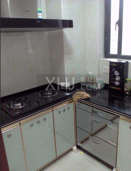 鸿润叠韵 4室2厅2卫 3000.00元/月 鸿润叠韵 4室2厅2卫 3000.00元/月室内图