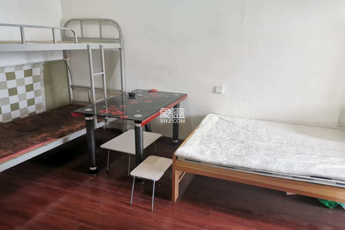 光华揽胜  3室2厅1卫    2300.0元/月 光华揽胜  3室2厅1卫    2300.0元/月室内图