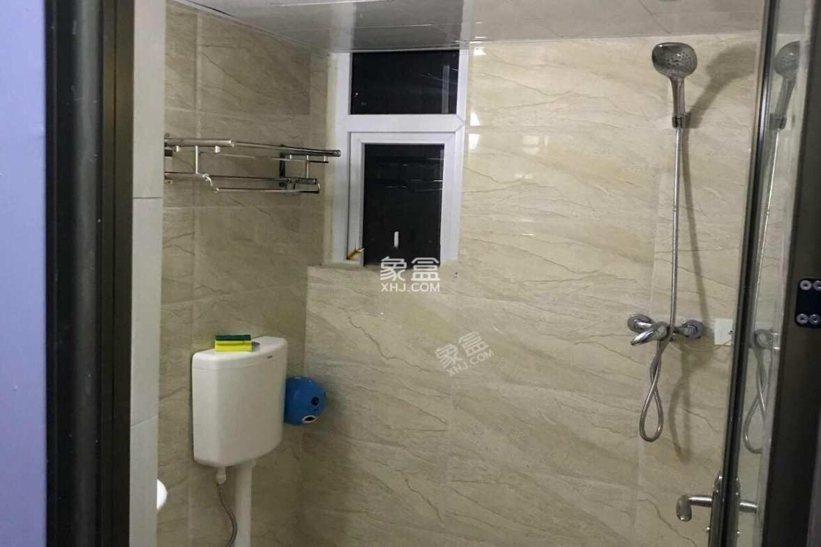 馨光嘉苑 1室1厅1卫 1600.0元/月 馨光嘉苑 1室1厅1卫 1600.0元/月室内图