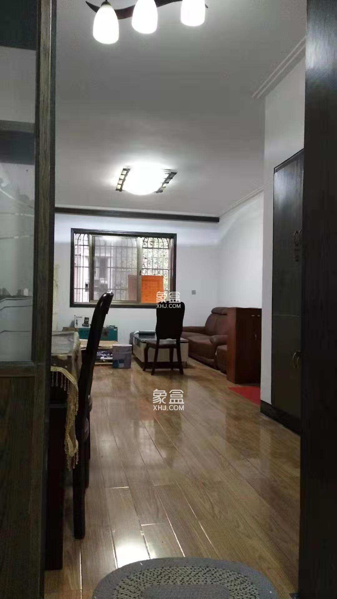 塘石村 2室2厅1卫 1500.0元/月 塘石村 2室2厅1卫 1500.0元/月室内图