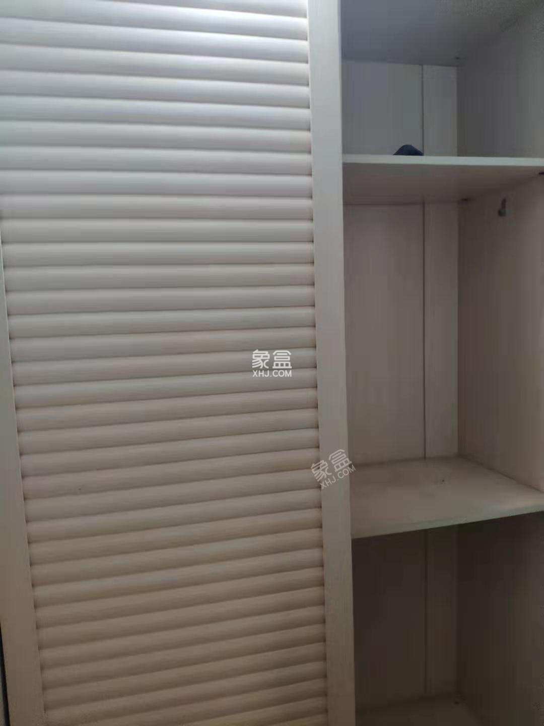 M国际 2室2厅1卫 1600.00元/月 M国际 2室2厅1卫 1600.00元/月室内图