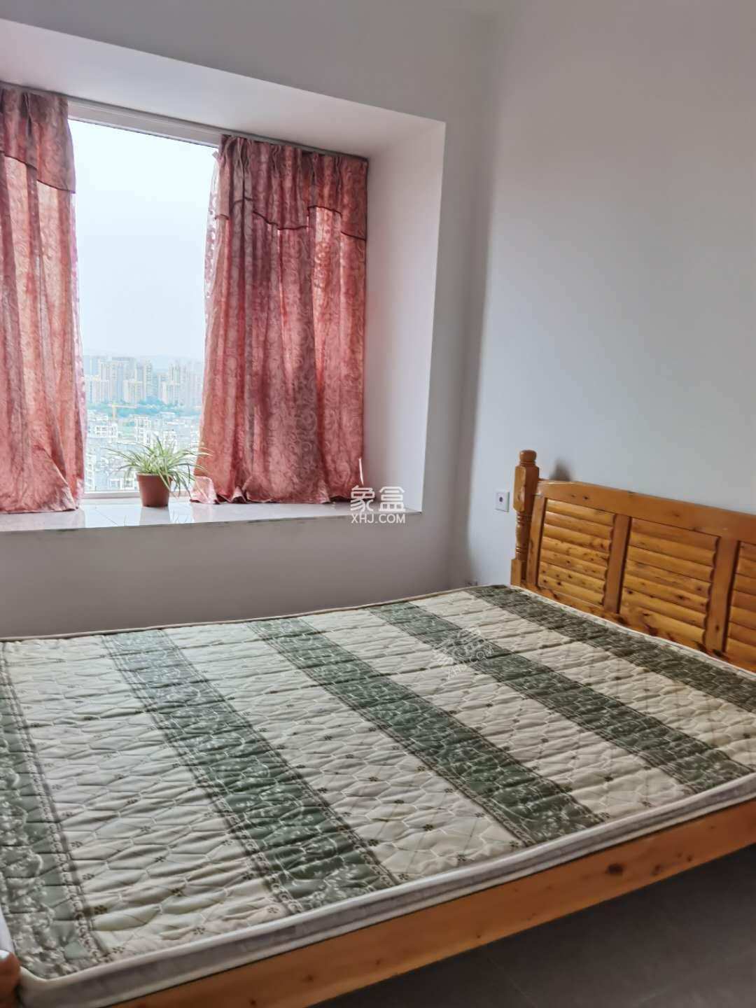 南湖春天  1室1厅11卫    1400.0元/月 南湖春天  1室1厅11卫    1400.0元/月室内图