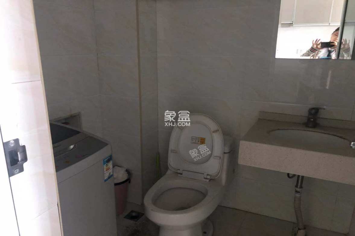 梓湖东城 1室1厅0卫 800.0元/月 梓湖东城 1室1厅0卫 800.0元/月室内图