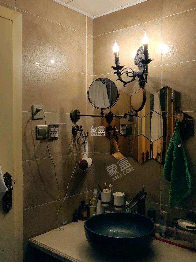 南湖国际3期  3室2厅1卫    3600.0元/月 南湖国际3期  3室2厅1卫    3600.0元/月室内图