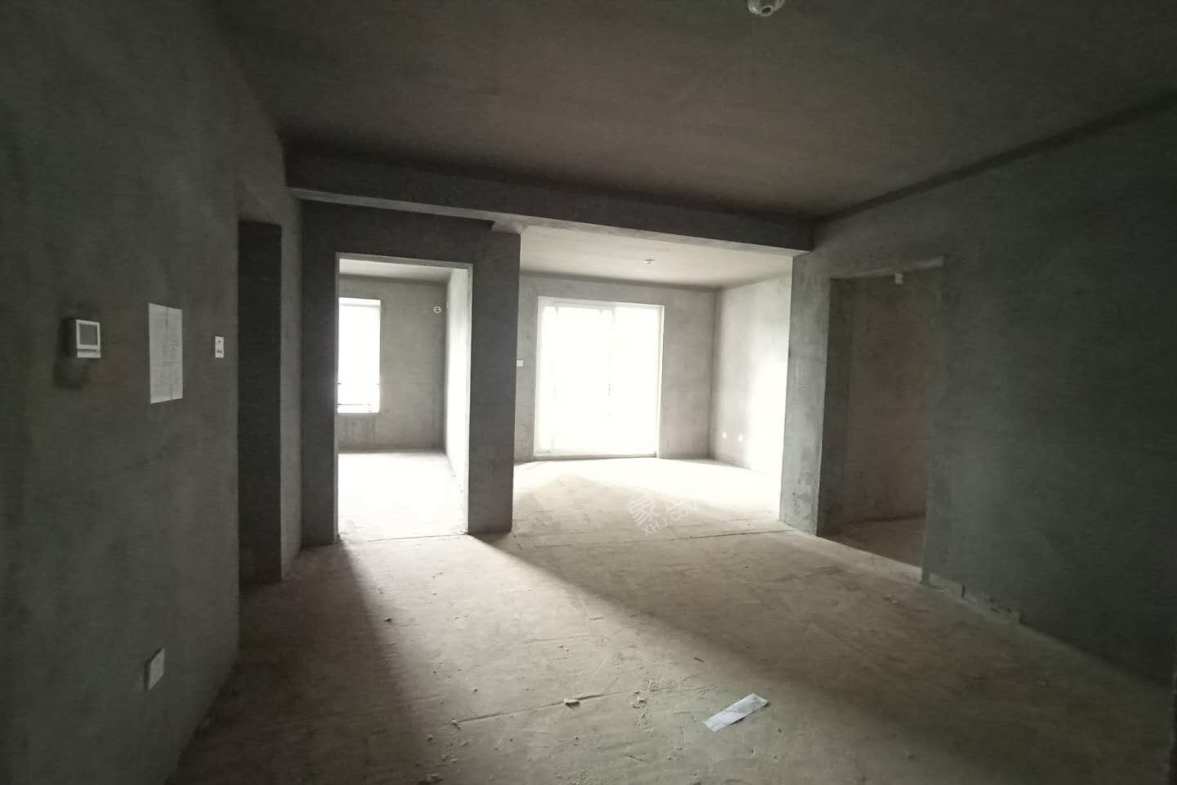 大华曲江公园世家五期 2室2厅1卫 130.0万 大华曲江公园世家五期 2室2厅1卫 130.0万客厅