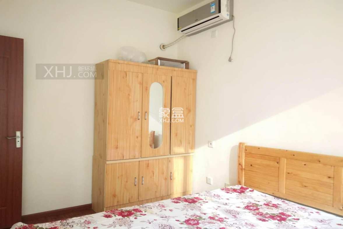 保利香槟光华 3室1厅1卫 2300.00元/月 保利香槟光华 3室1厅1卫 2300.00元/月室内图